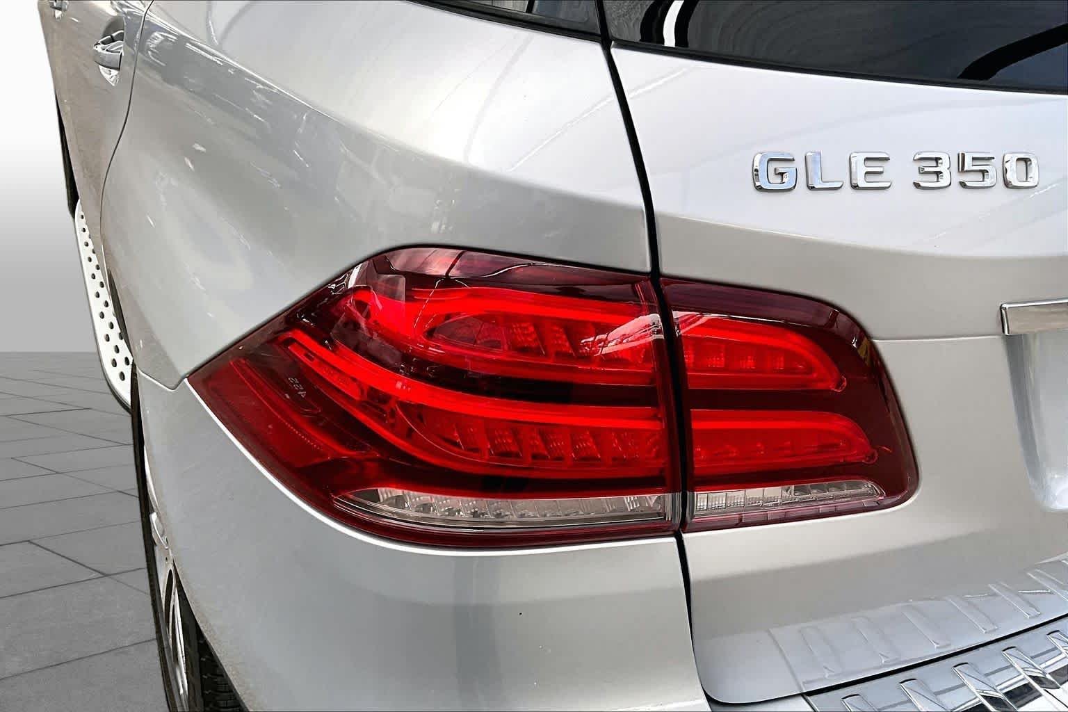 Used 2016 Iridium Silver Metallic Mercedes-Benz GLE 350 image 28