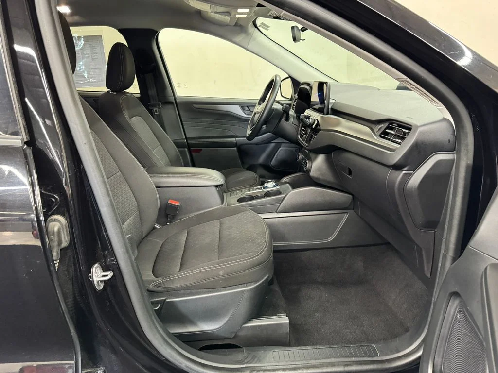 Used 2024 Black Ford Active image 28