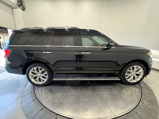 Used 2018 Shadow Black Ford Limited image 15