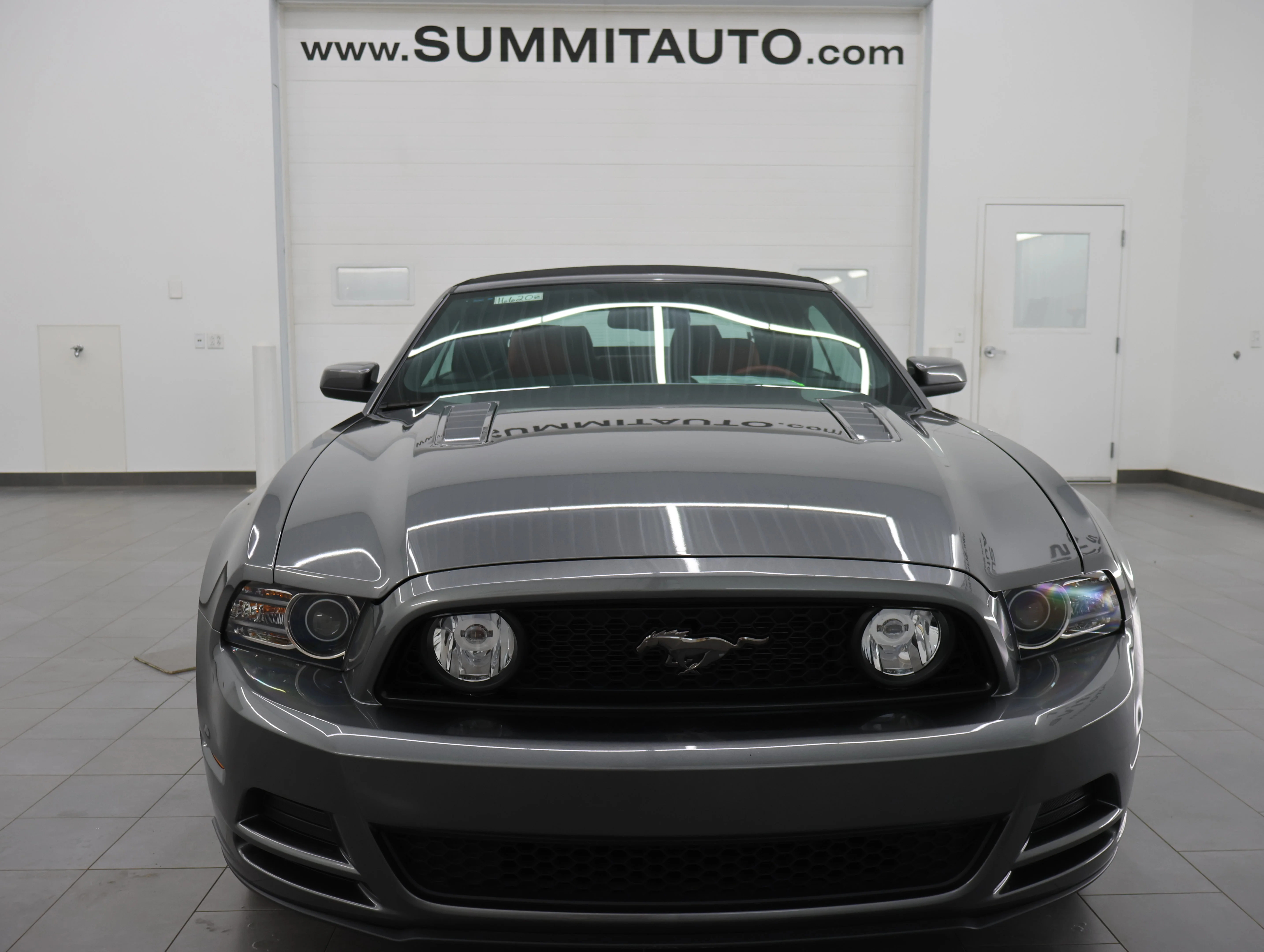 Used 2014 Sterling Gray Metallic Ford GT Premium image 21