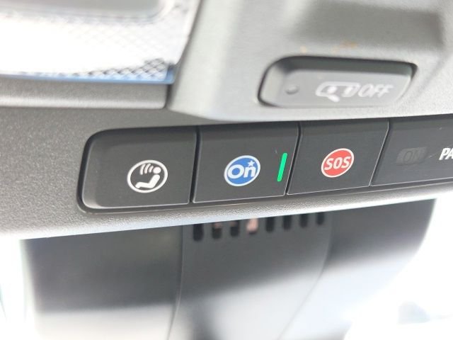 Used 2024 Silver GMC SLE image 33