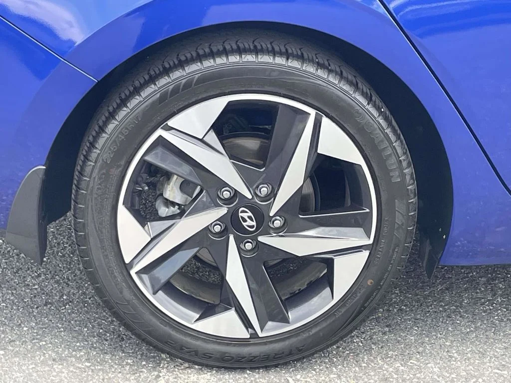 Used 2022 Blue Hyundai Limited image 13