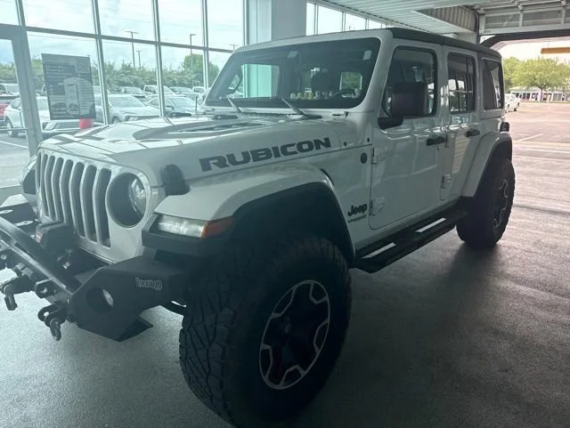 Used 2018 Bright White Clearcoat Jeep Rubicon image 4