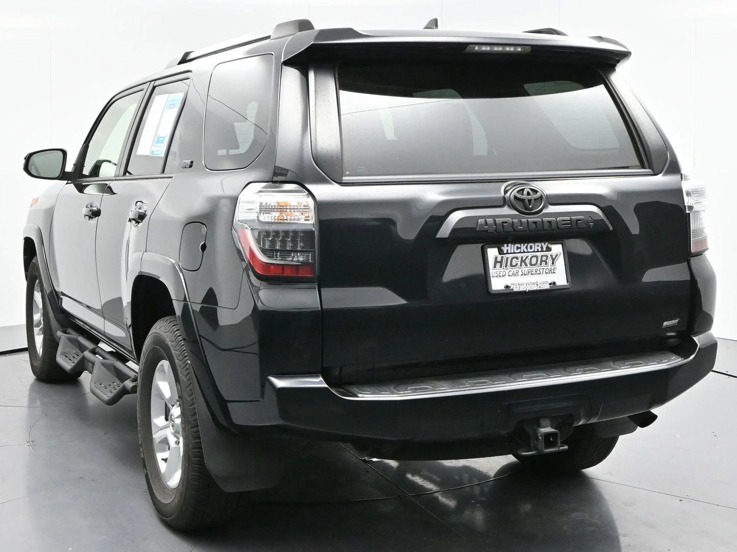 Used 2023 Midnight Black Metallic Toyota SR5 Premium image 5