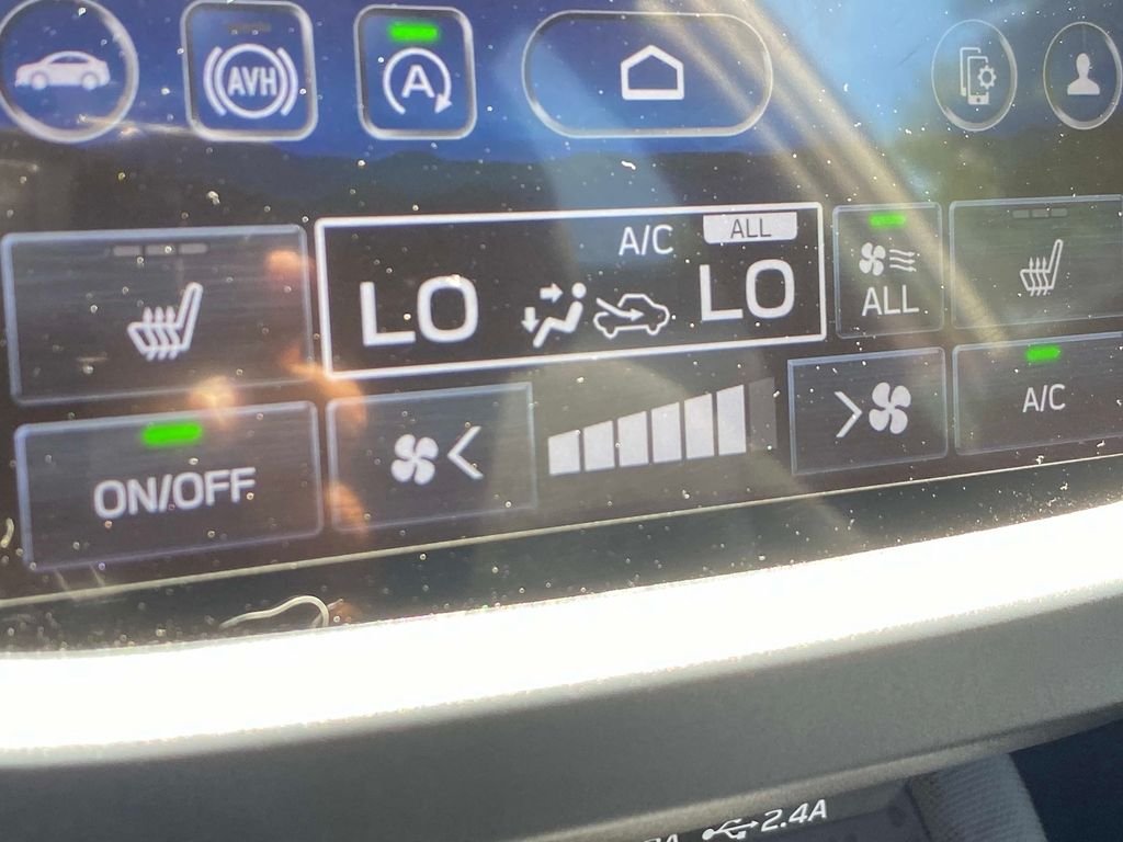 Used 2025 Beige Subaru Premium image 19