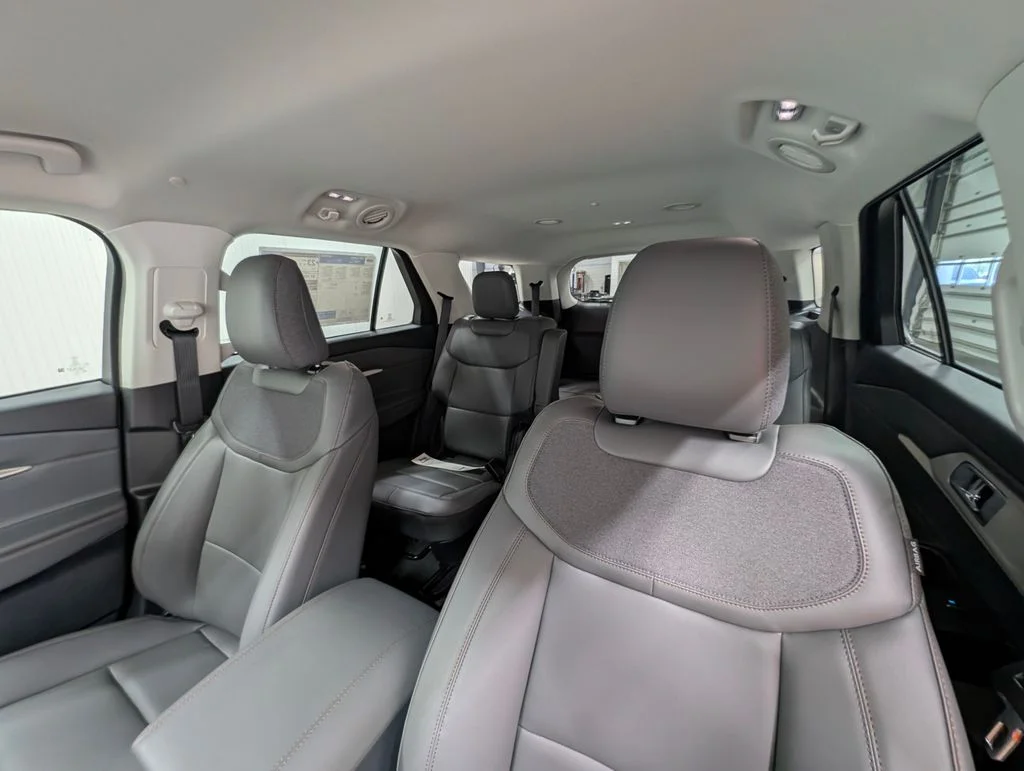 New 2026 Carbonized Gray Metallic Ford Active image 13
