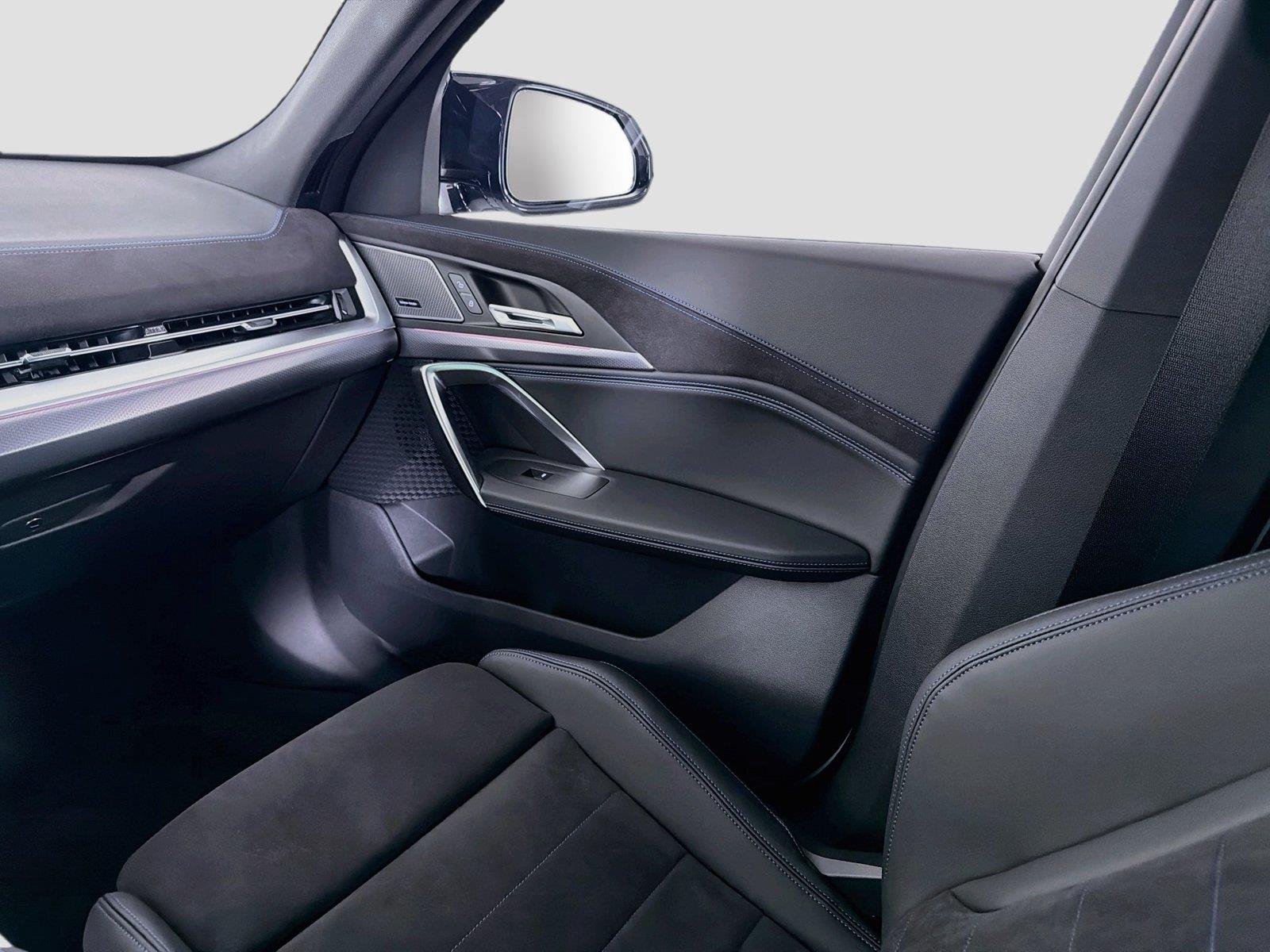 New 2027 Alpine White BMW M35i image 24