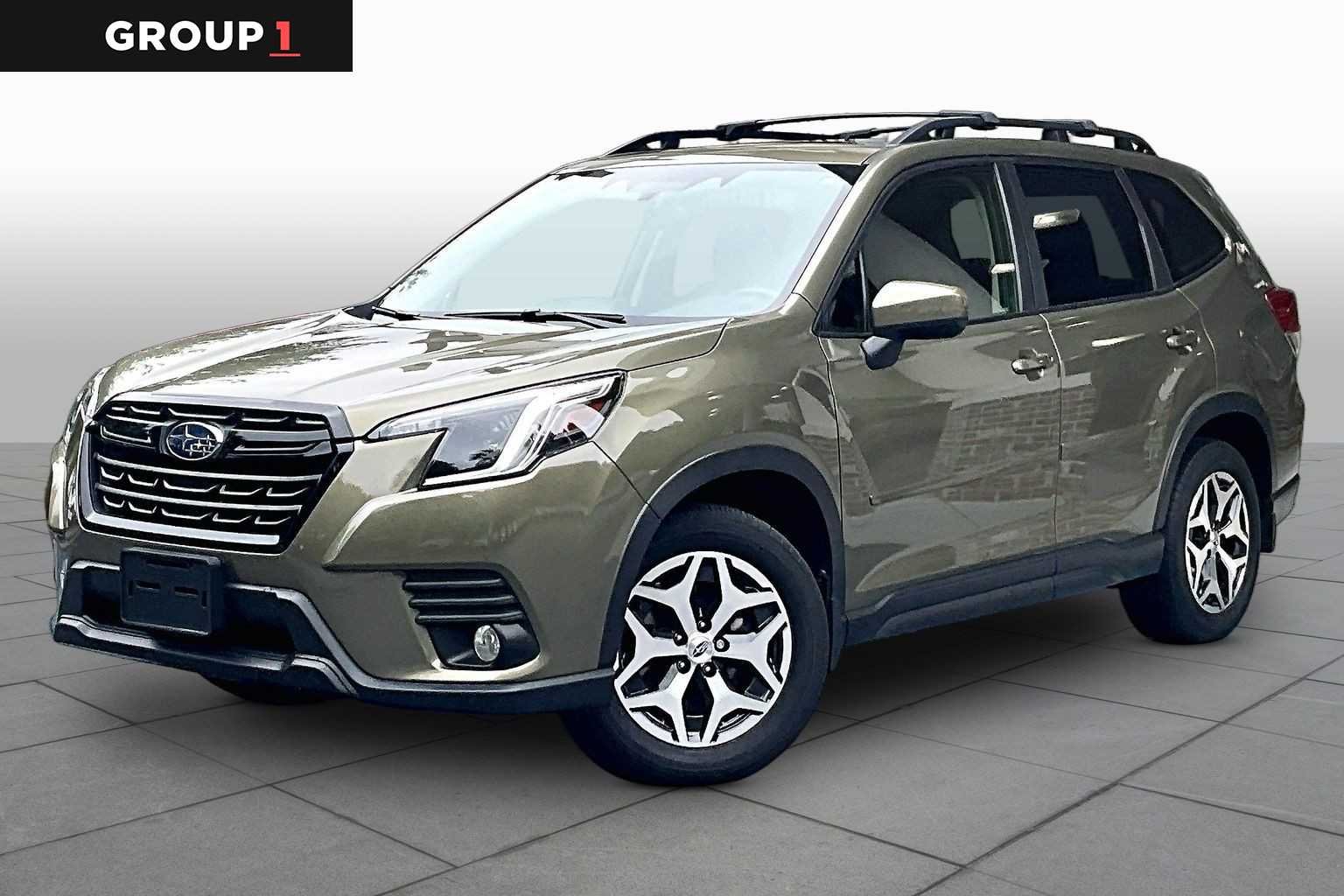 2023 Subaru Forester Premium's photo