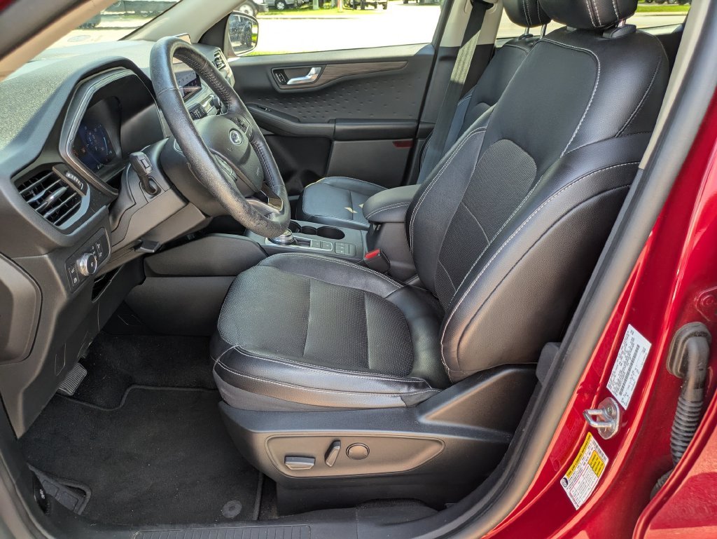 Used 2020 Red Ford Titanium image 12