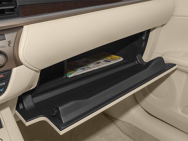 Used 2013 Tan Lexus Hybrid image 16