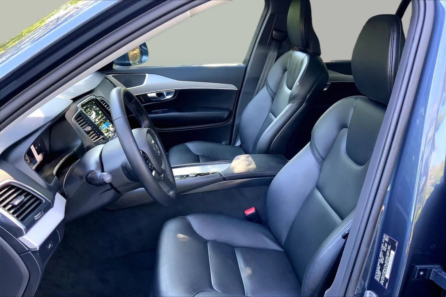 Used 2024 Denim Blue Metallic Volvo Core Bright Theme image 8