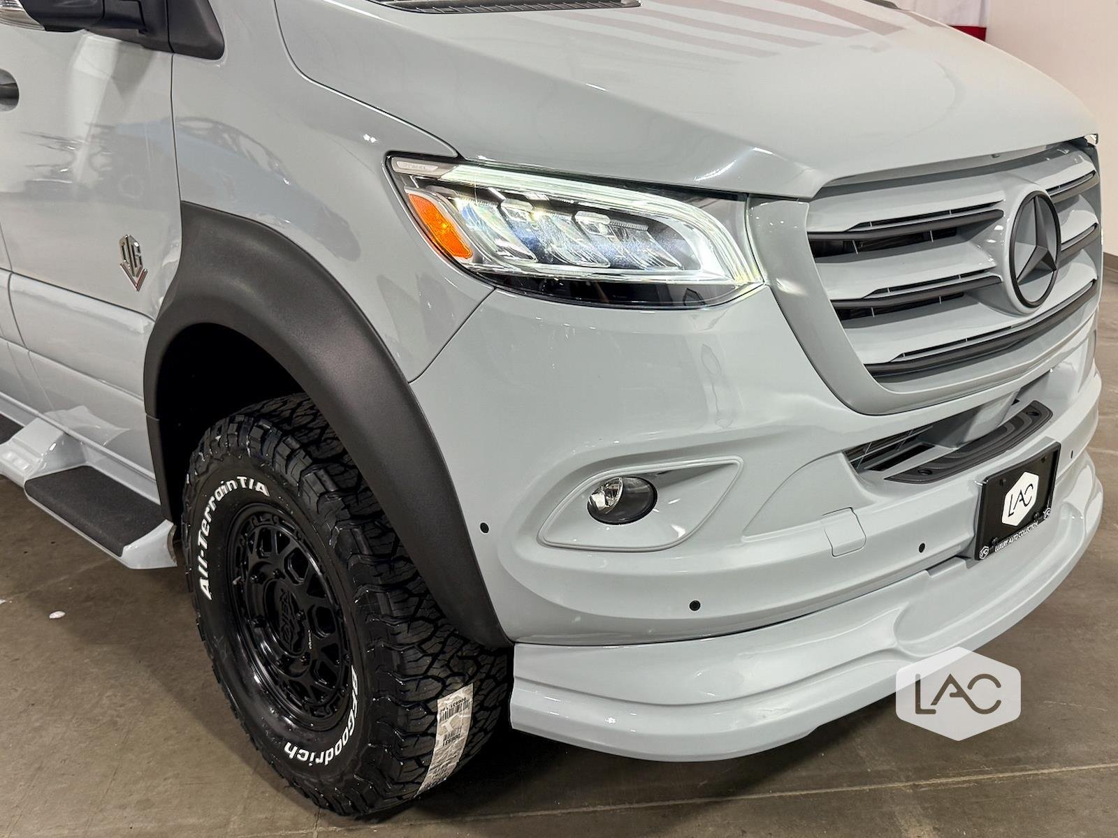 New 2026 Silver Grey OGV LUXURY COACH AWD 540ah ANYWHERE | Desert Runner PKG EVICTUS Suspension image 17