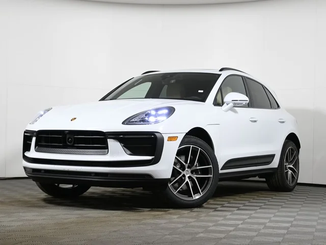 2026 Porsche Macan 