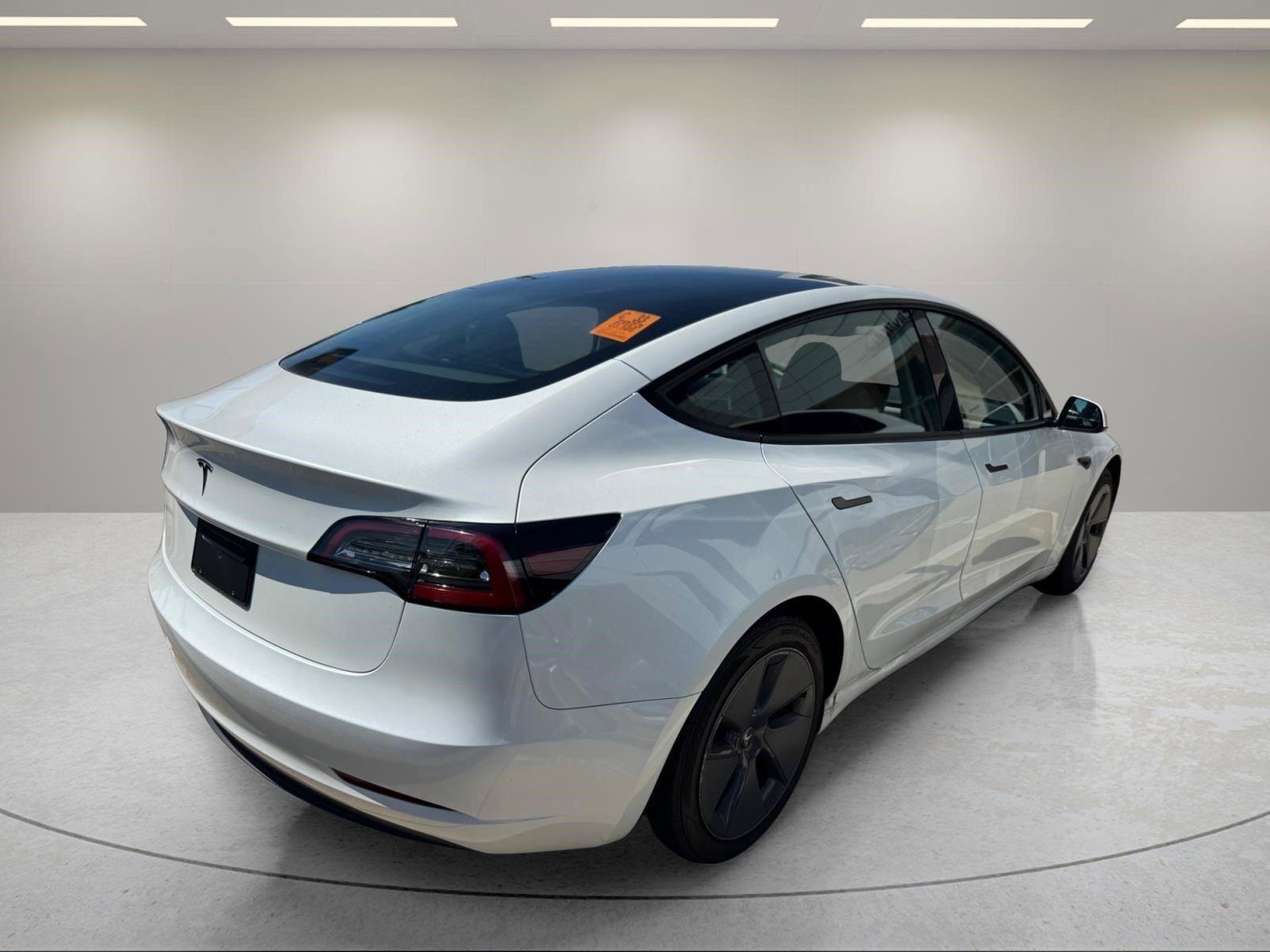Used 2023  Tesla  image 10