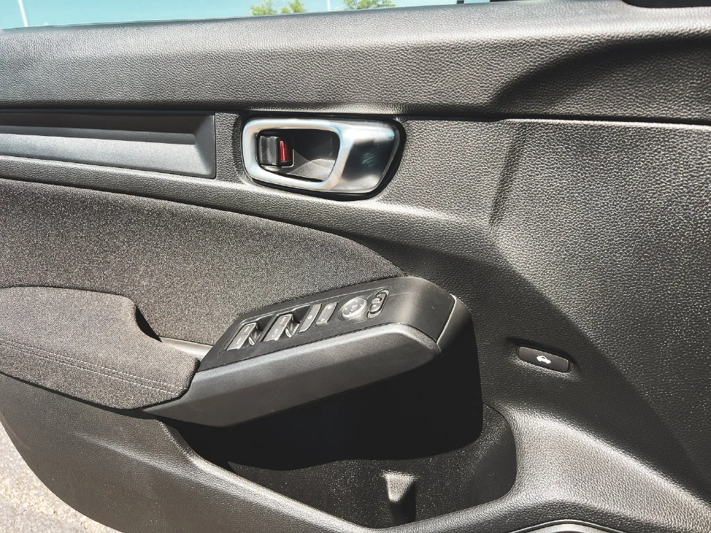 New 2026 Meteorite Gray Metallic Honda LX image 10