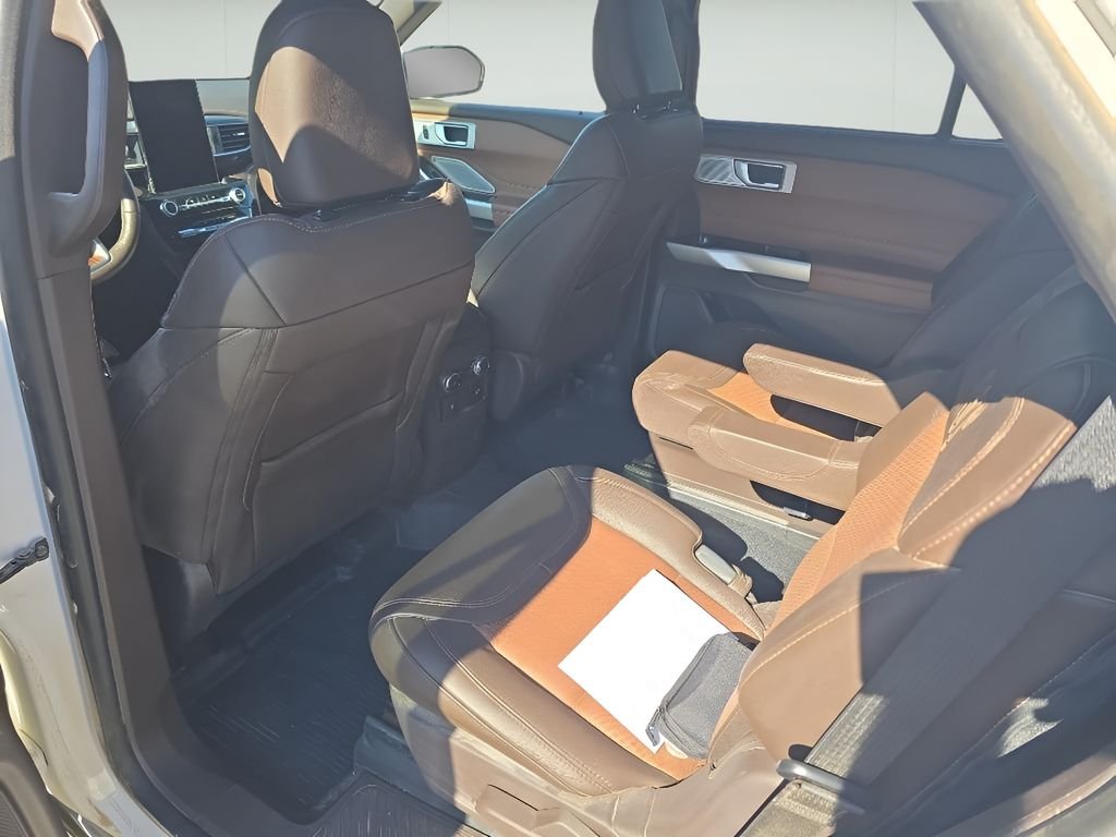 Used 2023 White Ford King Ranch image 8