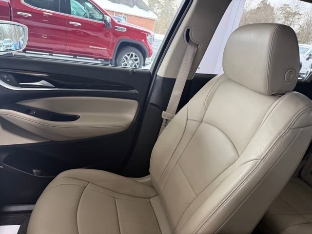 2020 Buick Enclave Essence - Photo 27