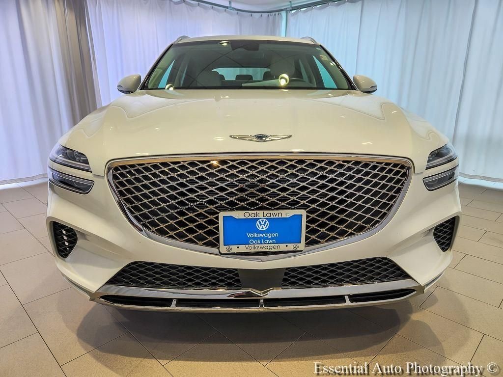 Used 2024 White Genesis 2.5T image 2