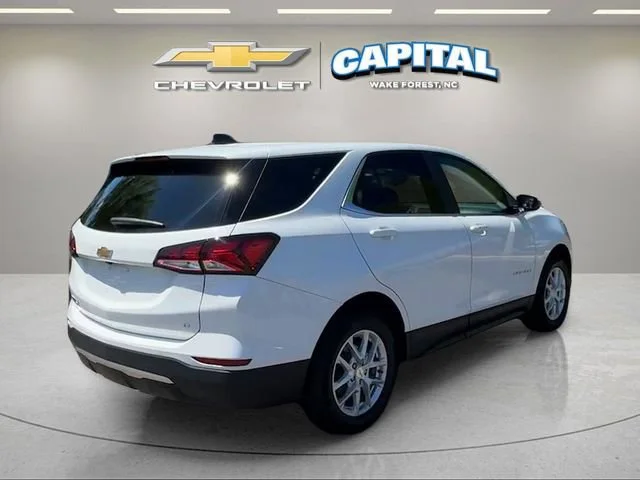 Used 2023 Summit White Chevrolet LT image 5