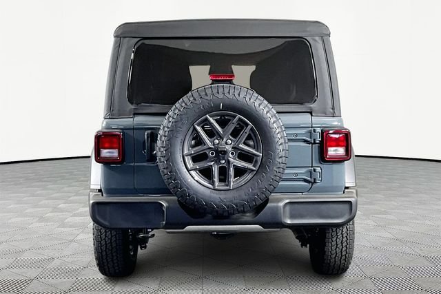 New 2026 Anvil Clearcoat Jeep Sport S image 4