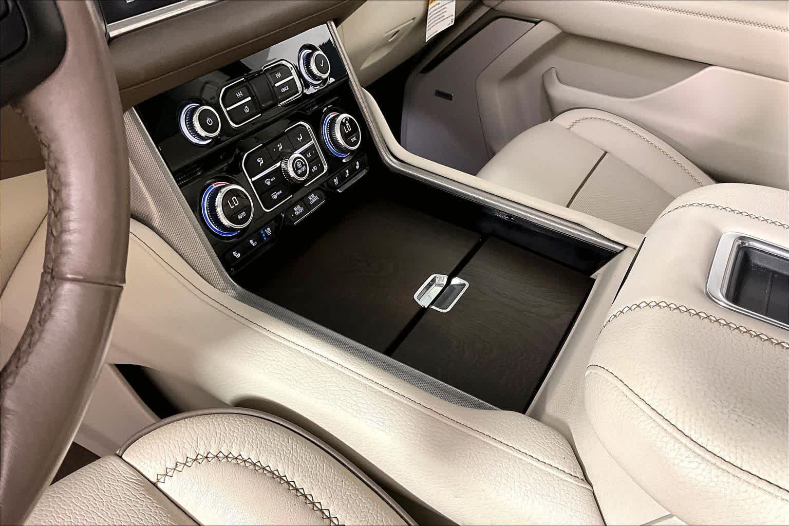 Used 2021 Dark Sky Metallic GMC Denali image 16