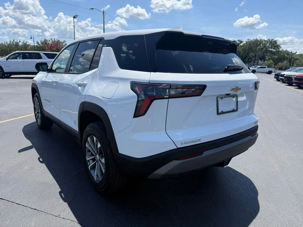 2026 Chevrolet Equinox LT - Photo 6