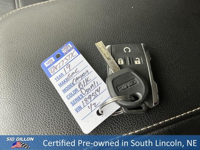 Used 2019 SMOKEY QUARTZ METALLIC GMC 4WD Denali image 8