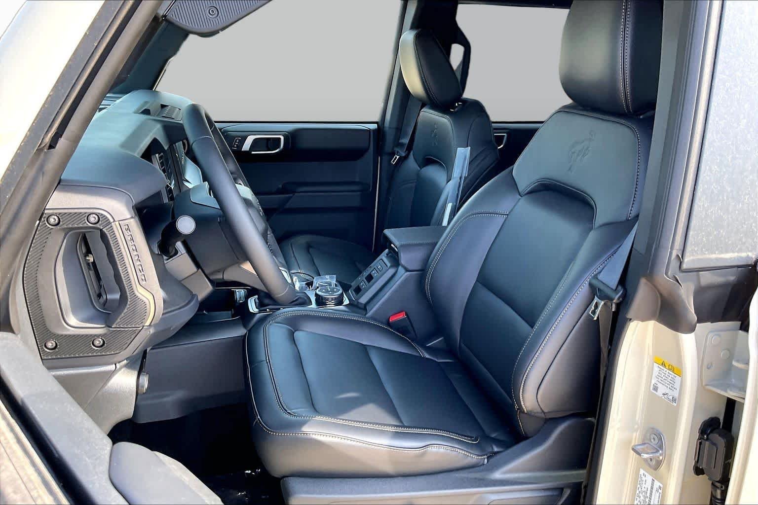 New 2026 Desert Sand Ford Badlands® image 7