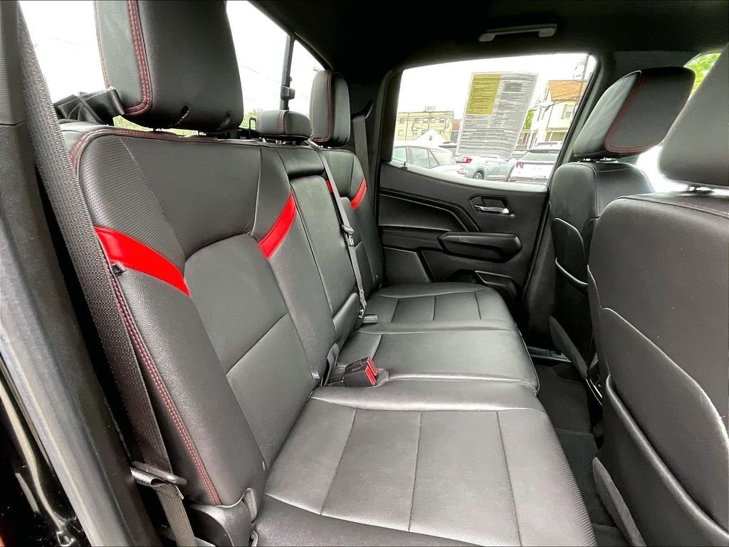 Used 2023 Black Chevrolet Z71 image 16