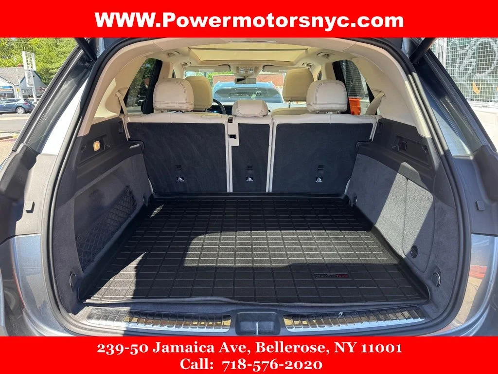 Used 2020 Gray Mercedes-Benz GLE 350 image 32