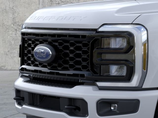 New 2026 Oxford White Ford XL image 17
