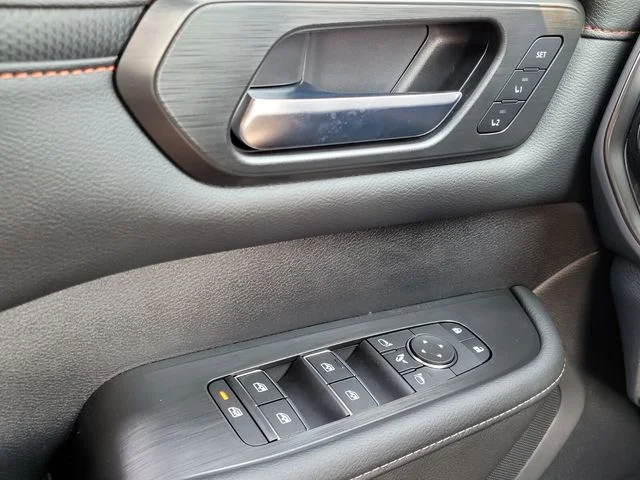 2025 Nissan Armada PRO-4X - Photo 30