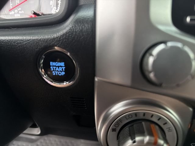 Used 2022 Silver Toyota SR5 image 15