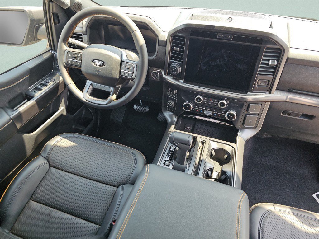 New 2026 Carbonized Gray Metallic Ford Tremor image 33