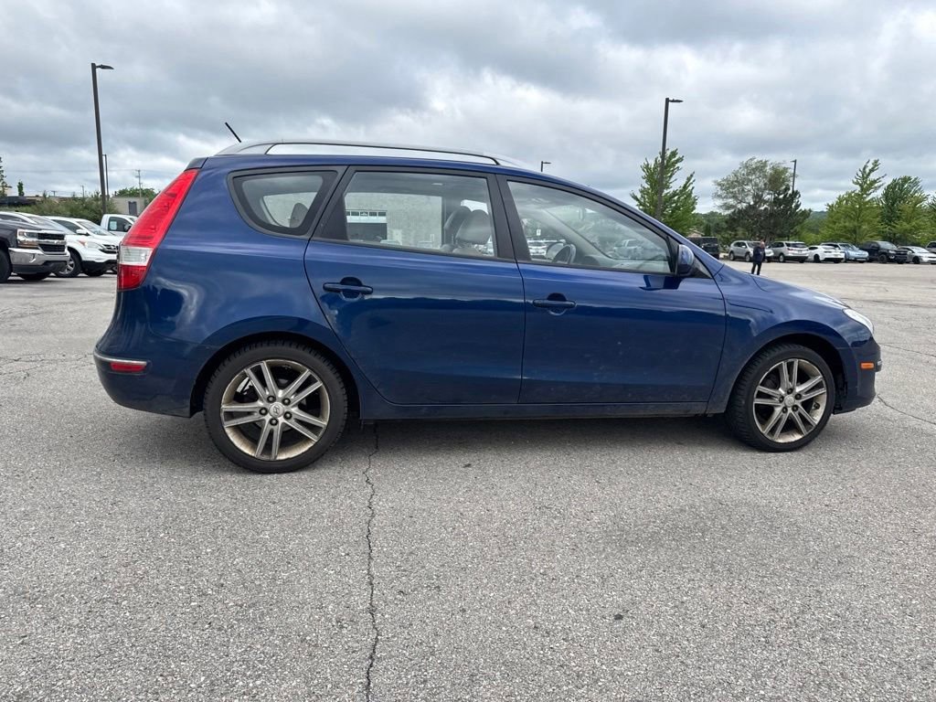 Used 2012  Hyundai SE image 15
