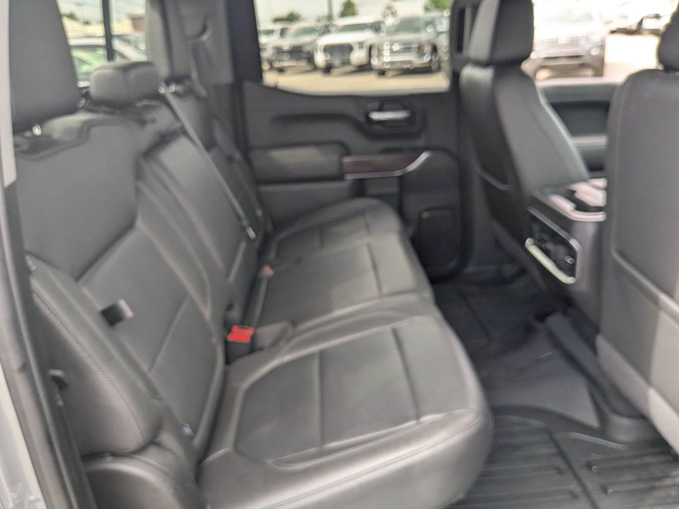 Used 2022 Satin Steel Metallic GMC SLT image 30