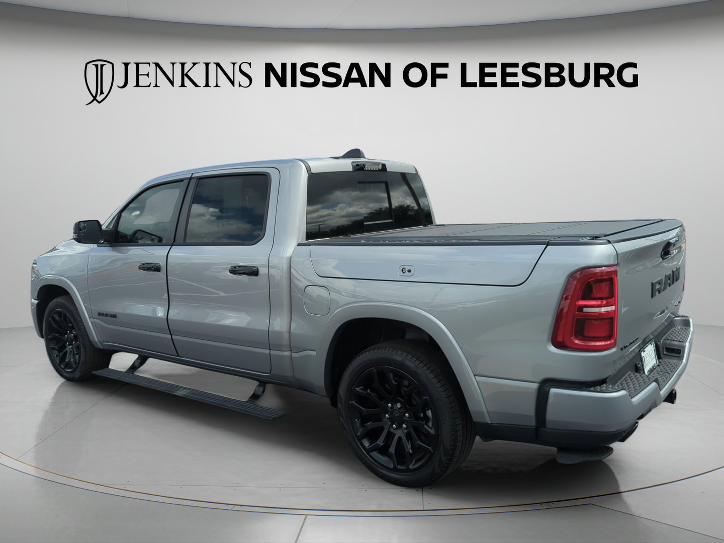 Used 2025 Billet Silver Metallic Clearcoat Ram Limited image 7