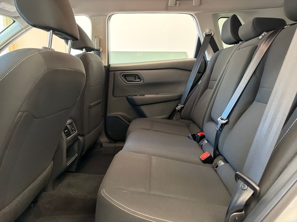 Used 2024 Silver Nissan S image 27