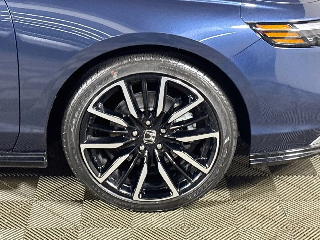 New 2026 Canyon River Blue Metallic Honda Touring image 24