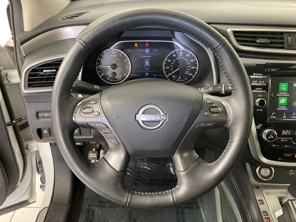 Used 2024 White Nissan SV image 9