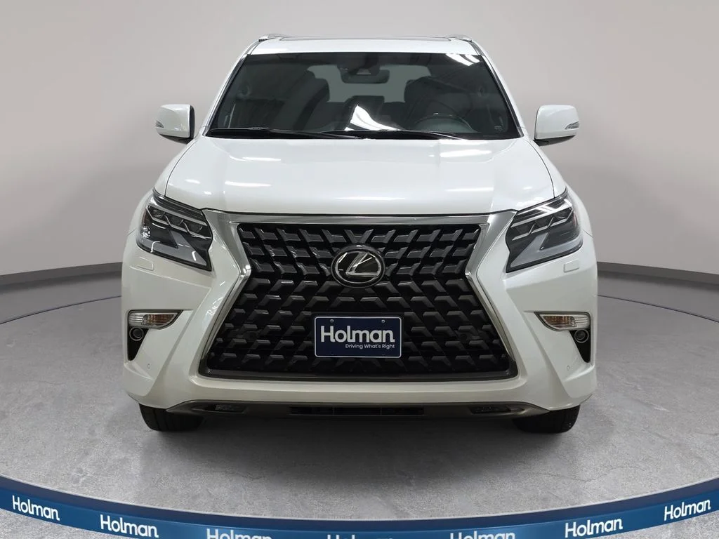 Used 2023 White Pearl Lexus 460 image 3