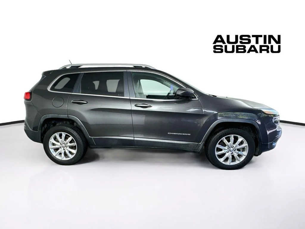 Used 2014 Gray Jeep Limited image 8