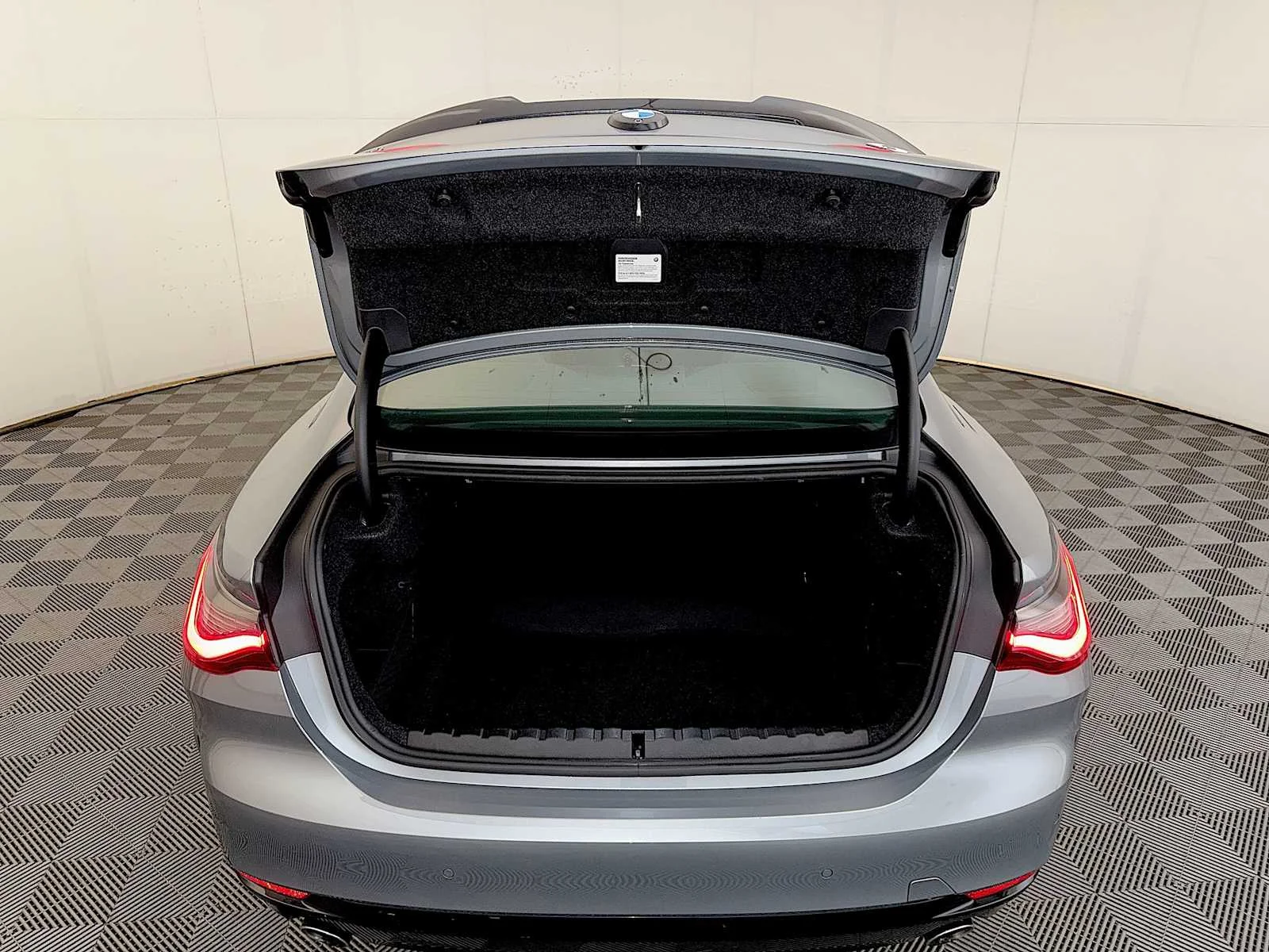 Certified Used 2023 Skyscraper Grey Metallic BMW 430i xDrive image 22