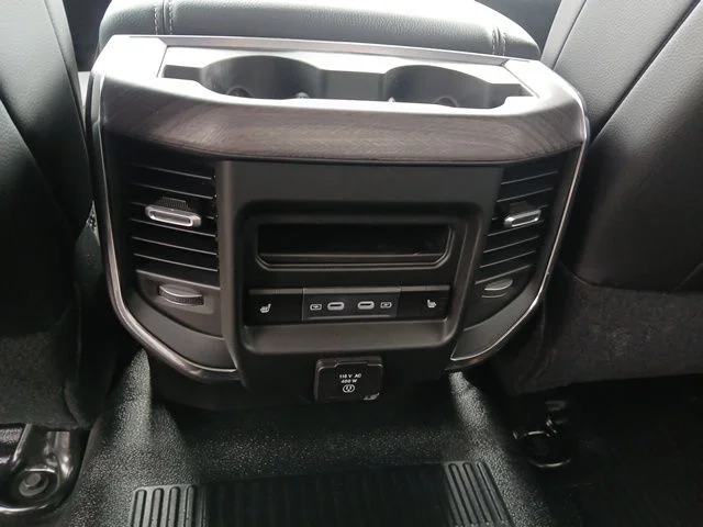 New 2026 Diamond Black Crystal Pearl-Coat Exterior Paint RAM Laramie image 11