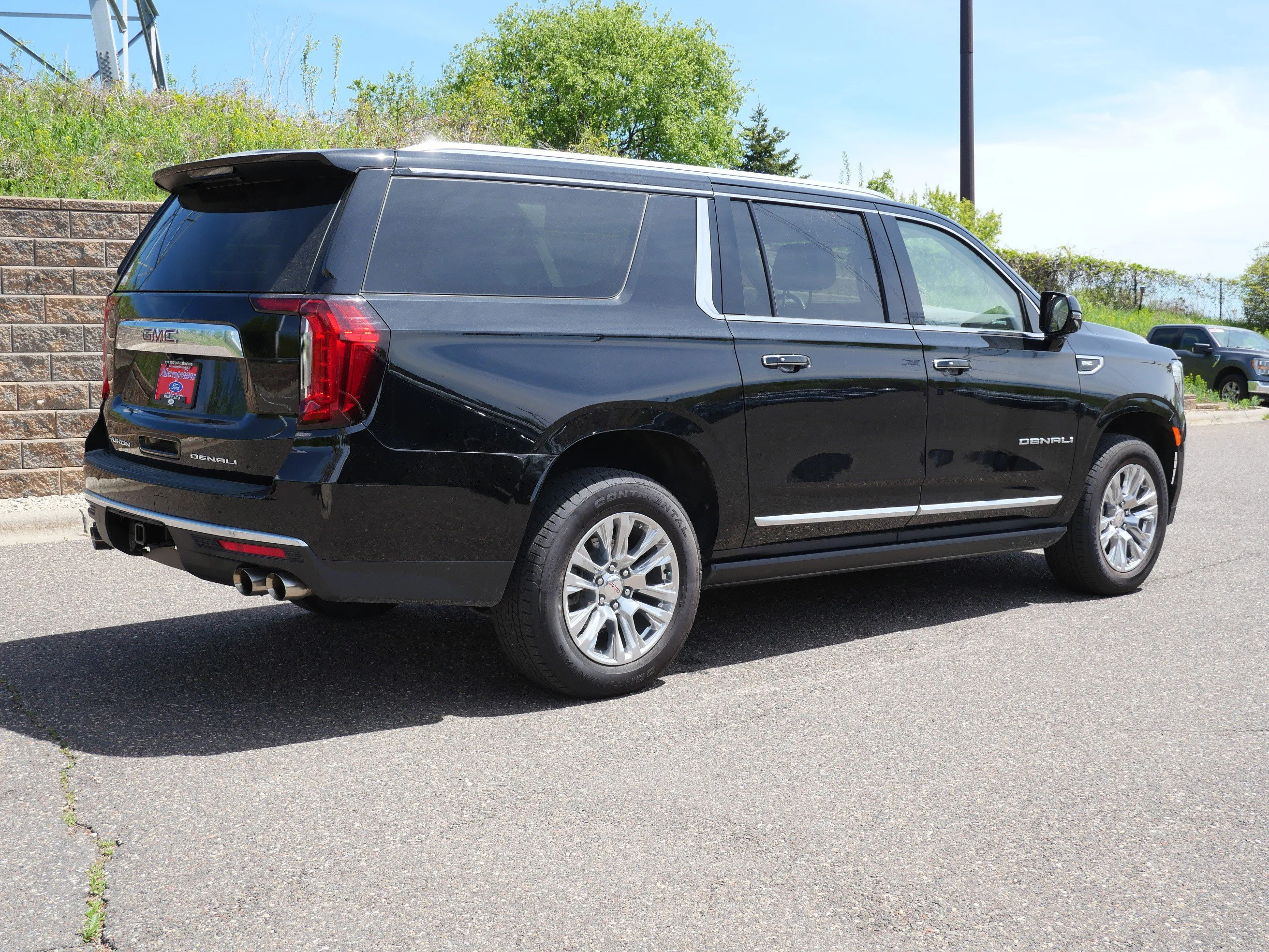 2024 GMC Yukon XL Denali - Photo 6