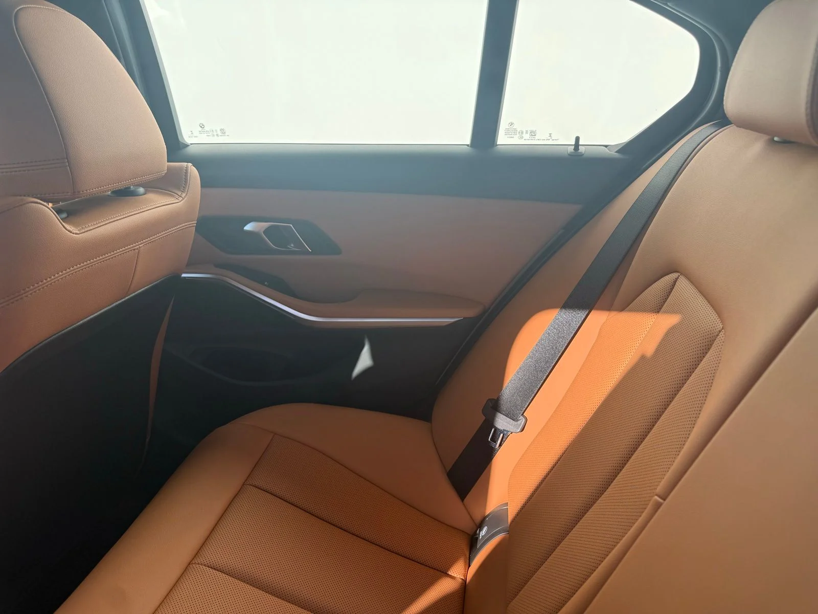 New 2026 Mineral White Metallic BMW 330i image 29