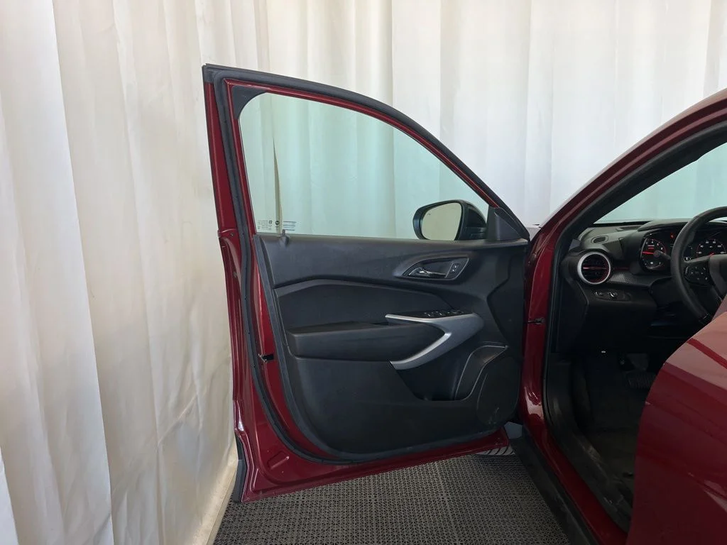 Used 2024 Red Chevrolet 1RS image 15