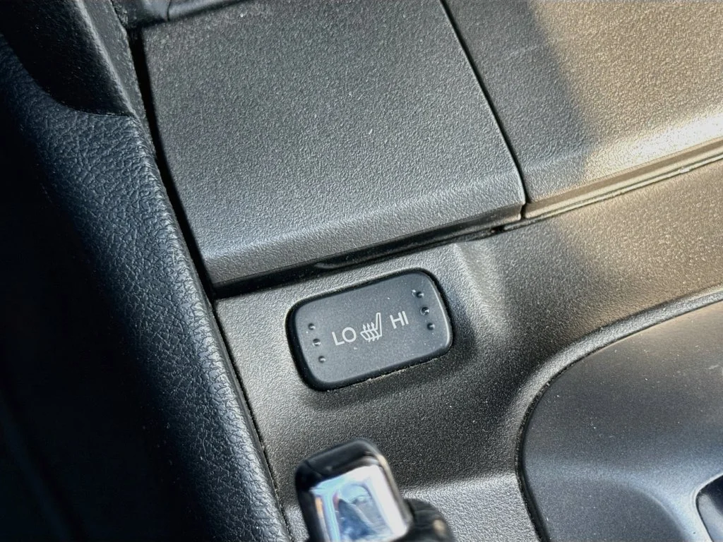 Used 2011 Crystal Black Pearl Honda SE image 29