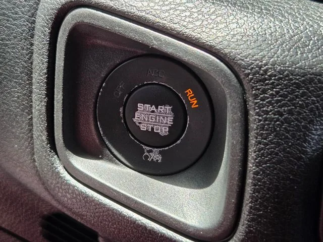 Used 2024 White Jeep Sport S image 22