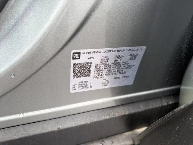 New 2027 Sterling Metallic GMC Elevation image 31